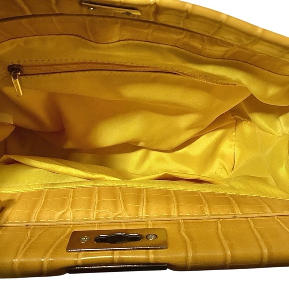 Top Handle Yellow Faux Crocodile Embossed Handbag Turn Lock Closure Like New - Picture 10 of 14